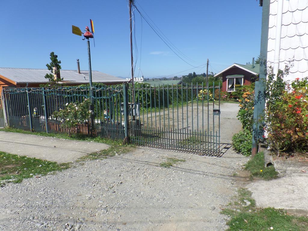 Hostal y Cabañas Villa Germana Puerto Varas Exterior foto