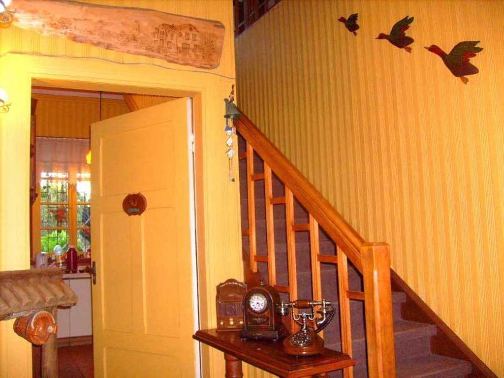 Hostal y Cabañas Villa Germana Puerto Varas Exterior foto